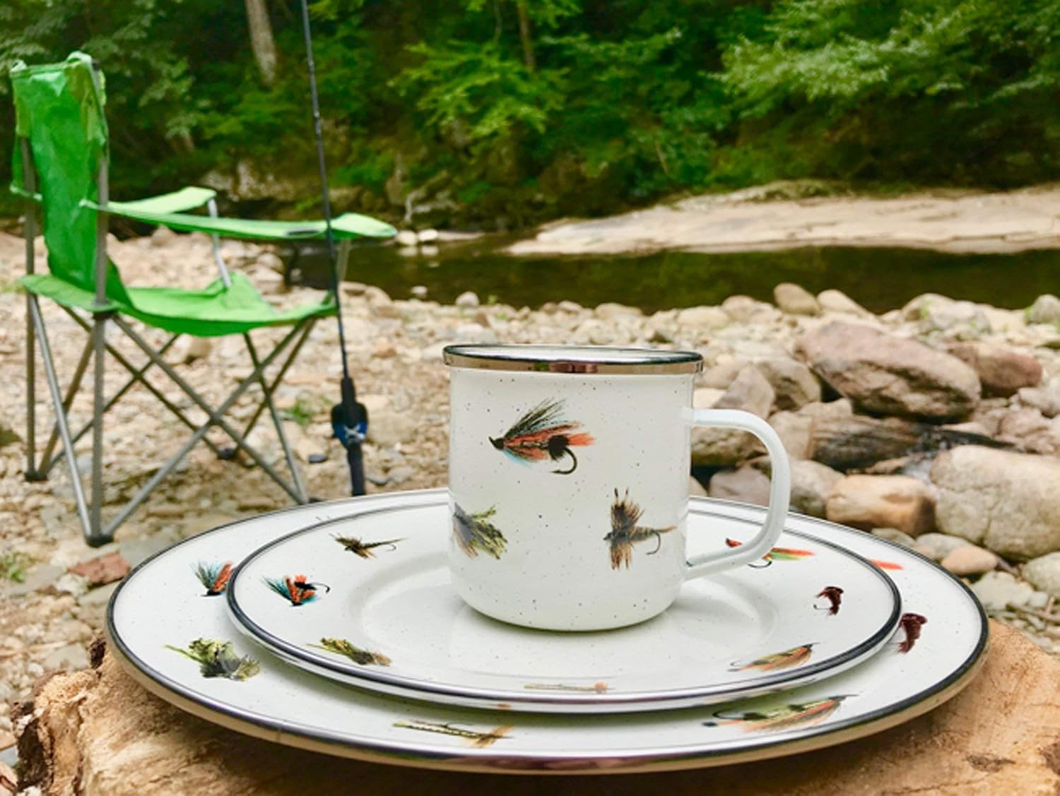 Golden Rabbit Enamelware Dinner Plates, 10.5 inch, Fishing Fly, Set of 4