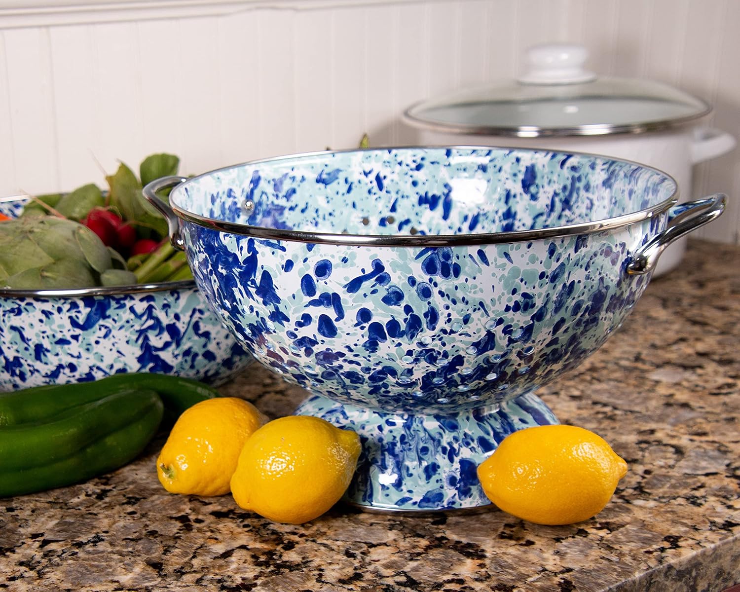 Golden Rabbit Enamelware Large Colander, 5 quart, Ocean