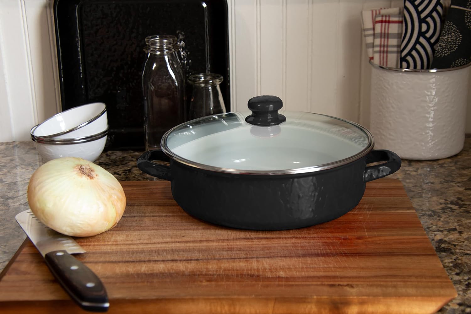 Golden Rabbit Enamelware Saute Pan, 3 quart, Solid Black Textured