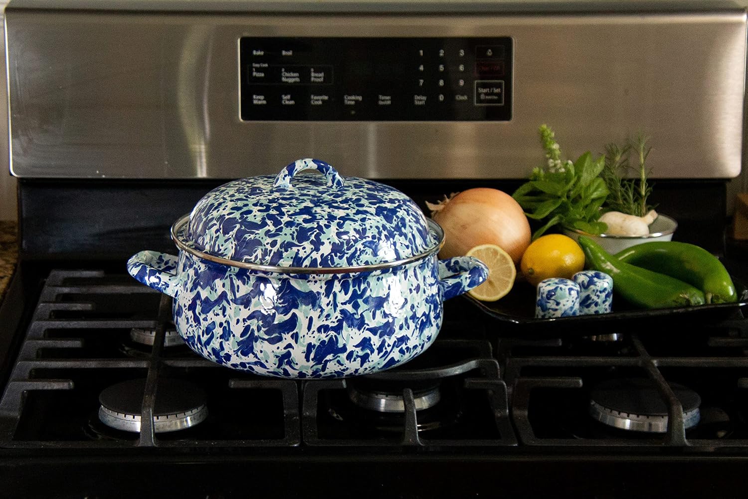 Golden Rabbit Enamelware Dutch Oven, 4 quart, Ocean