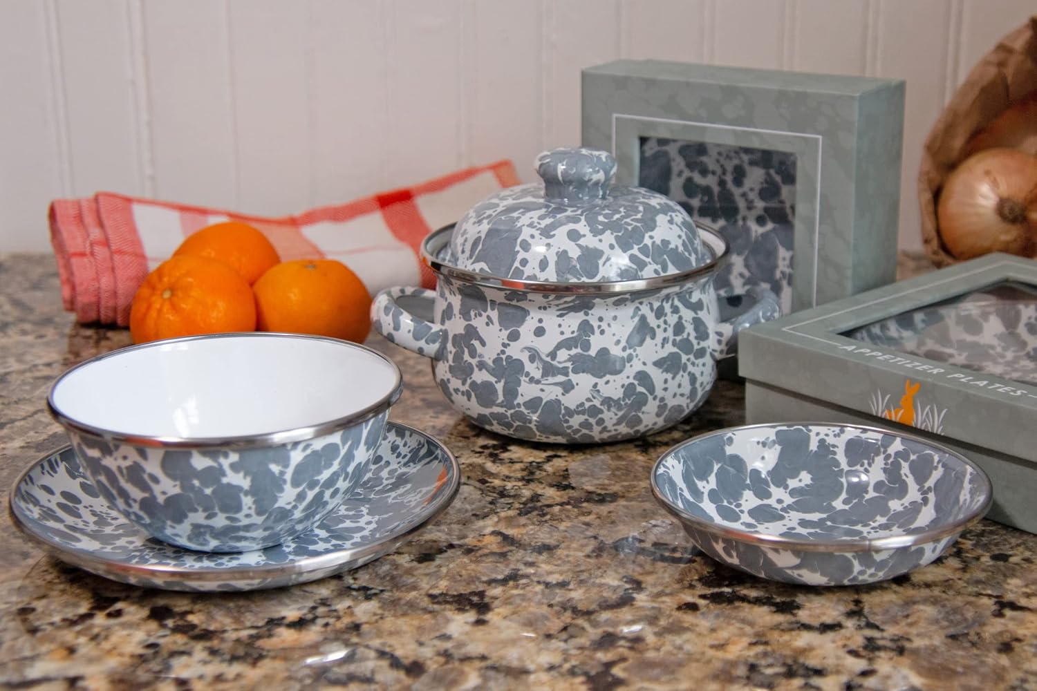 Golden Rabbit Enamelware Appetizer Plate Gift Set, Set of 4, Grey Swirl