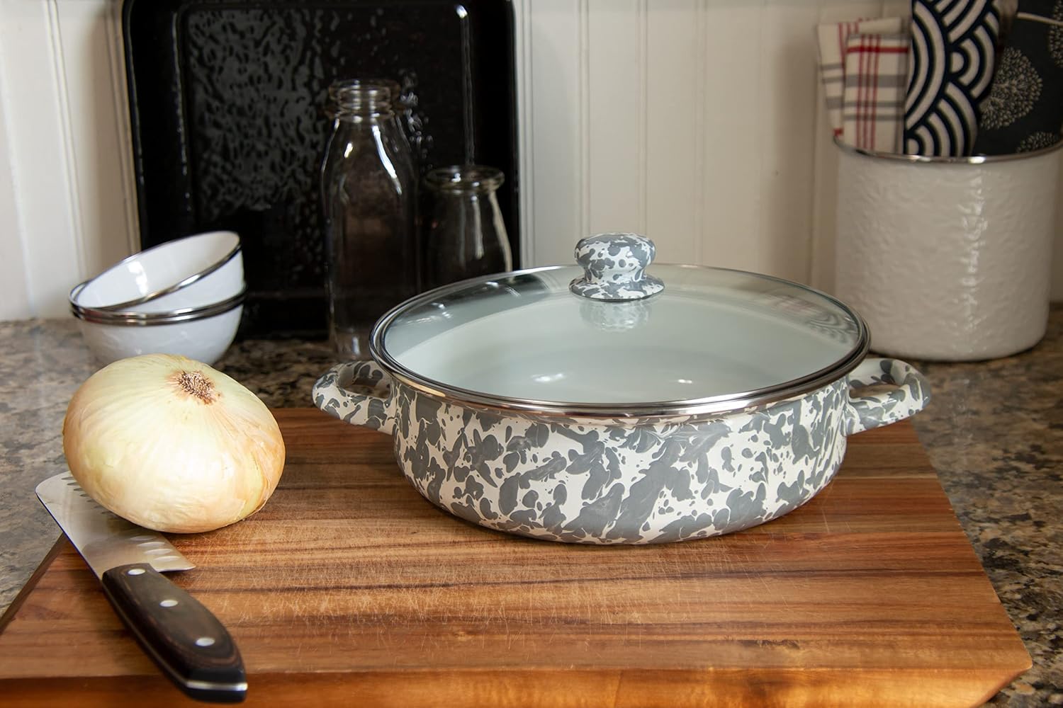 Golden Rabbit Enamelware Saute Pan, 3 quart, Grey Swirl
