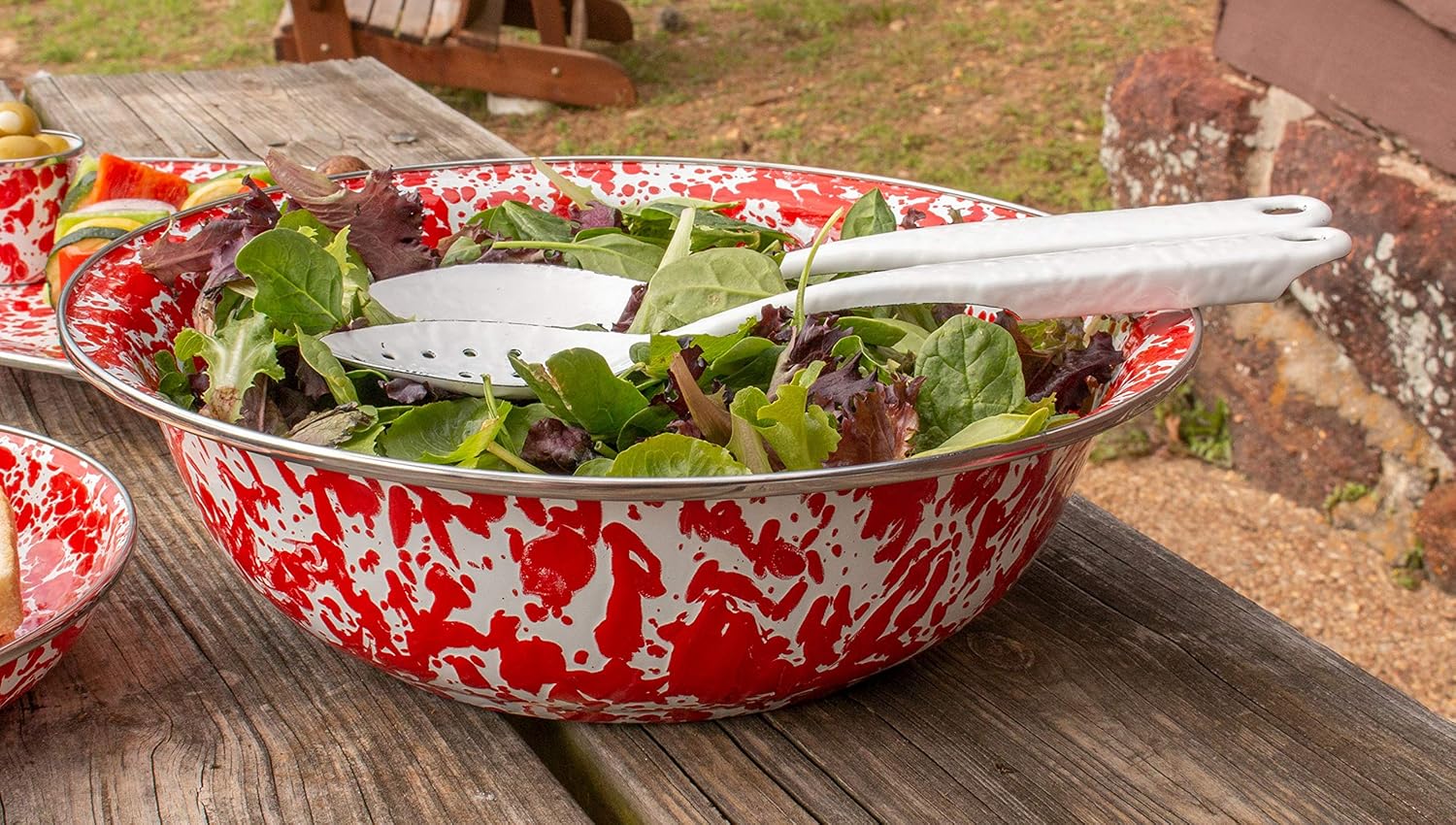 Golden Rabbit Enamelware Serving Basin, 4 quart, Red Swirl